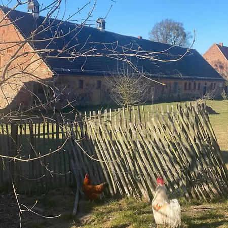 Apartment At A Baroque Estate In The Uckermark *